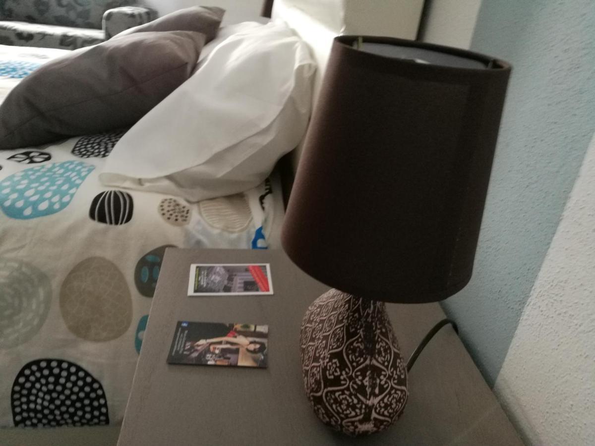 B&B A Casa Dell'Artista Casteldaccia Luaran gambar